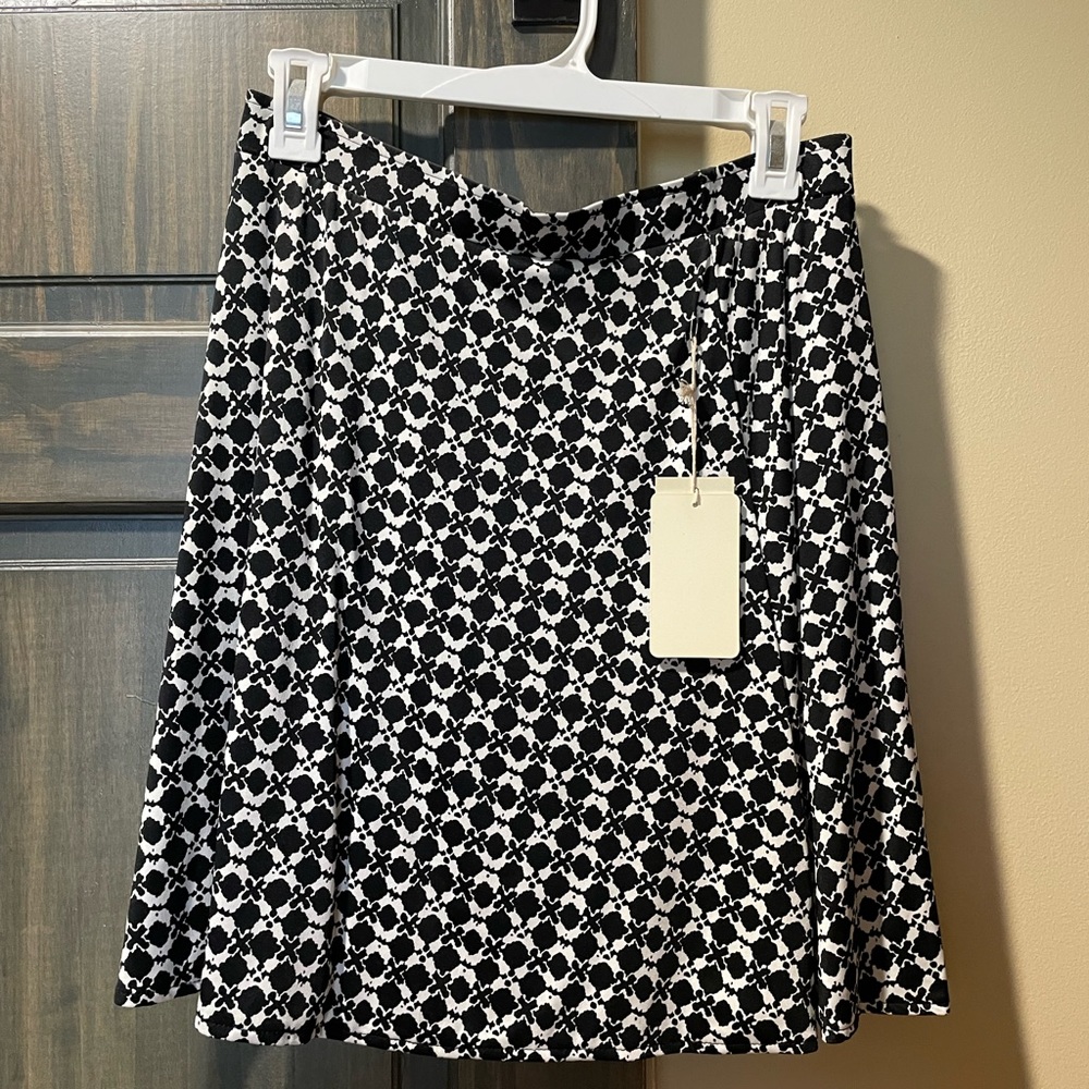 Medium Black and White Reversible Skirt